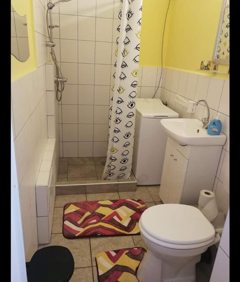 Orsi Apartman / Vendeghaz Kecskemét Extérieur photo