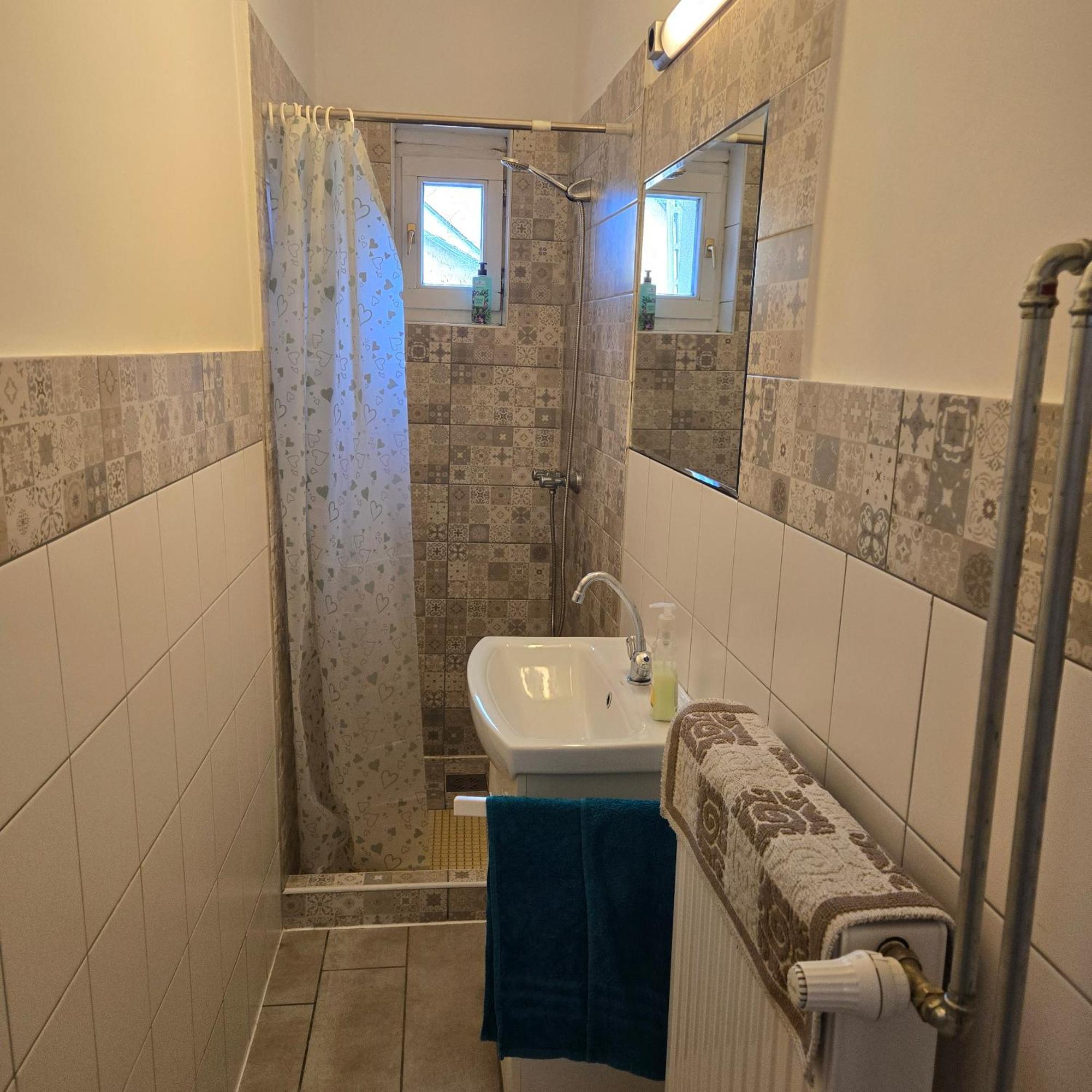 Orsi Apartman / Vendeghaz Kecskemét Extérieur photo